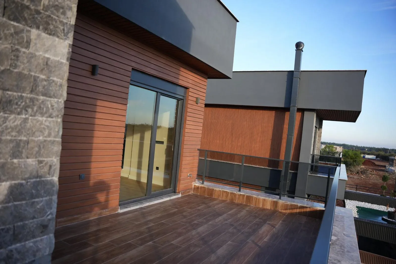Gallery photo 9