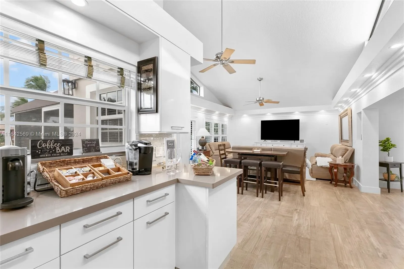 941 SE 4th Ave, Pompano Beach, Florida, United States. - Photo 43