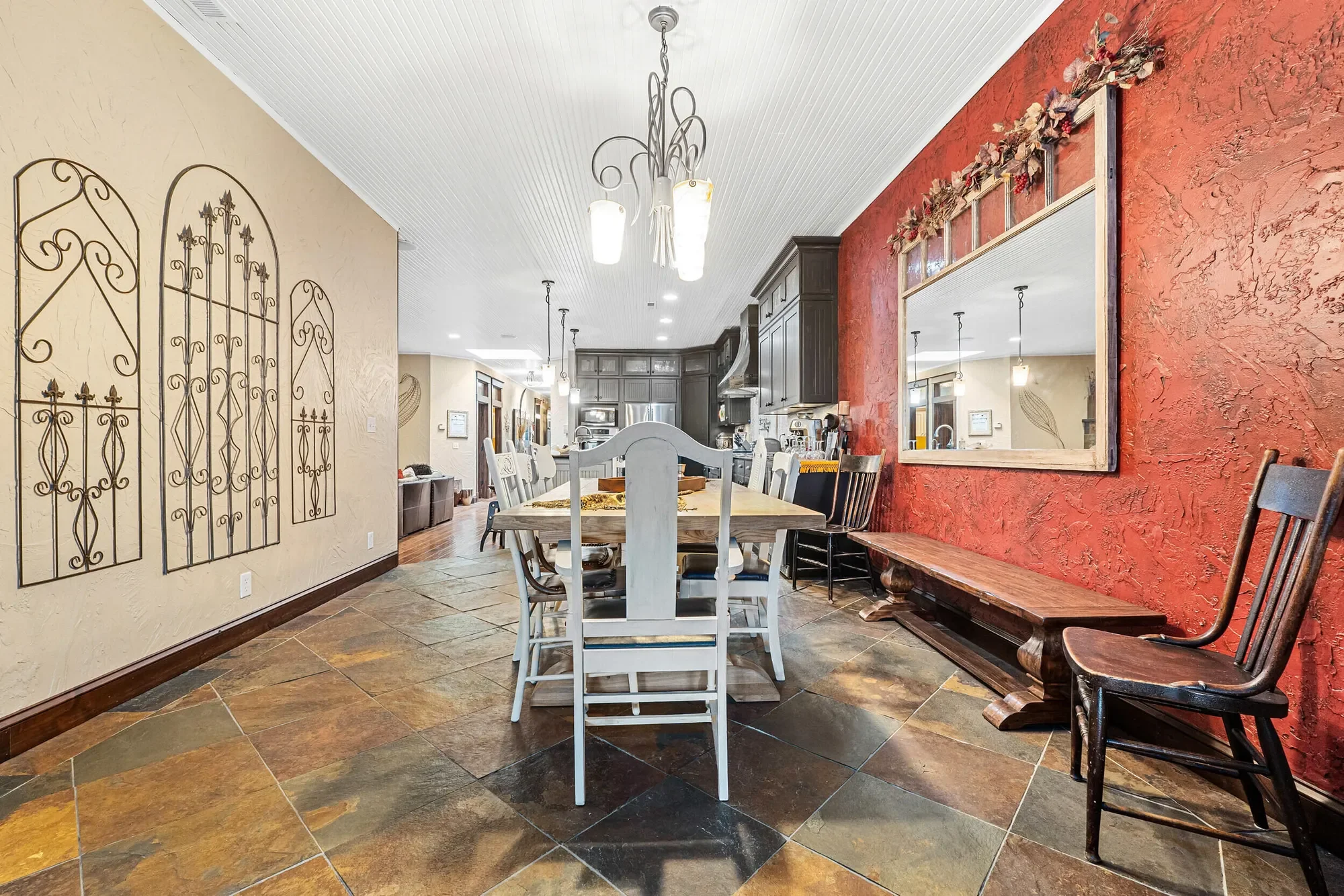 Gallery photo 3