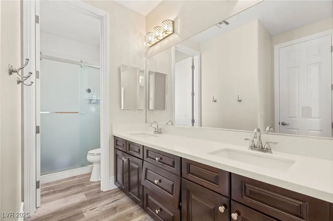 631 Coriander Canyon Court, Las Vegas, Nevada, United States. - Photo 32