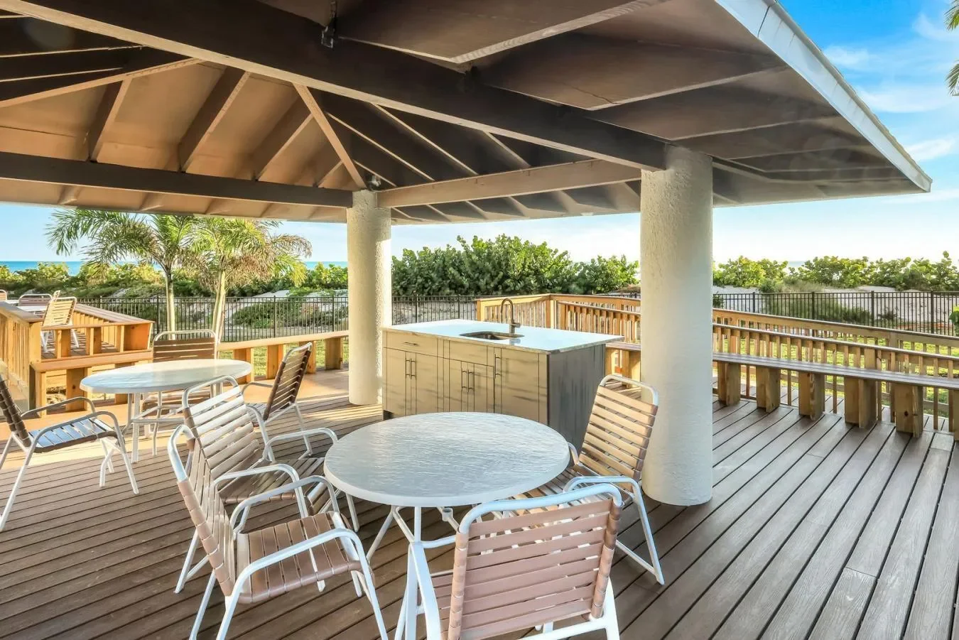 2777 West Gulf Drive, Sanibel, Florida, United States. - Photo 30