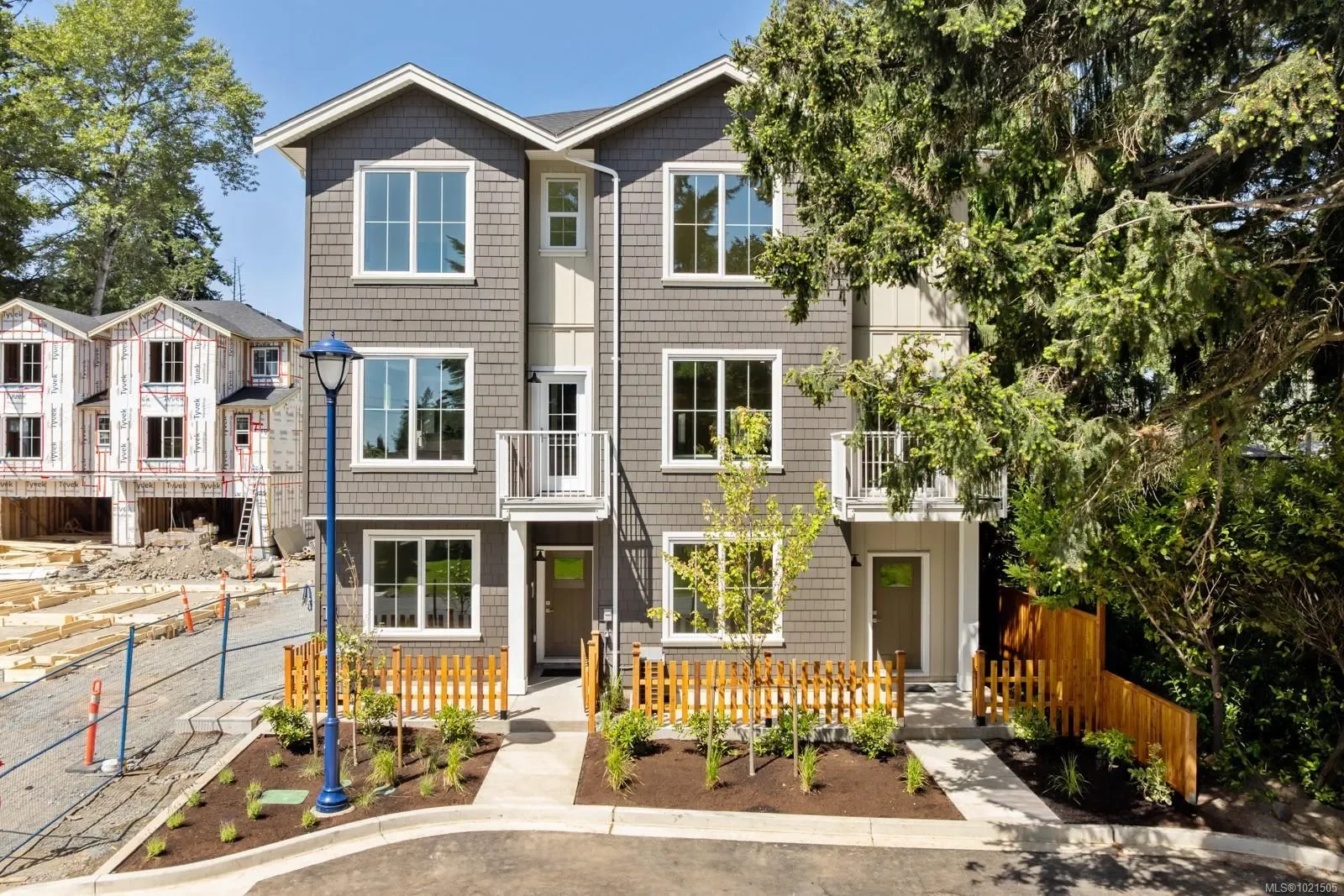 2770 Vantilburg Cres 206, Langford, British Columbia, Canada. - Photo 2