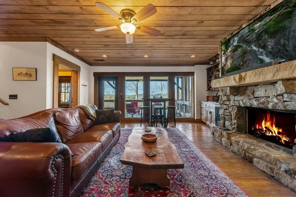 2085 Briar Cove Road, Morganton, Georgia, United States. - Photo 21