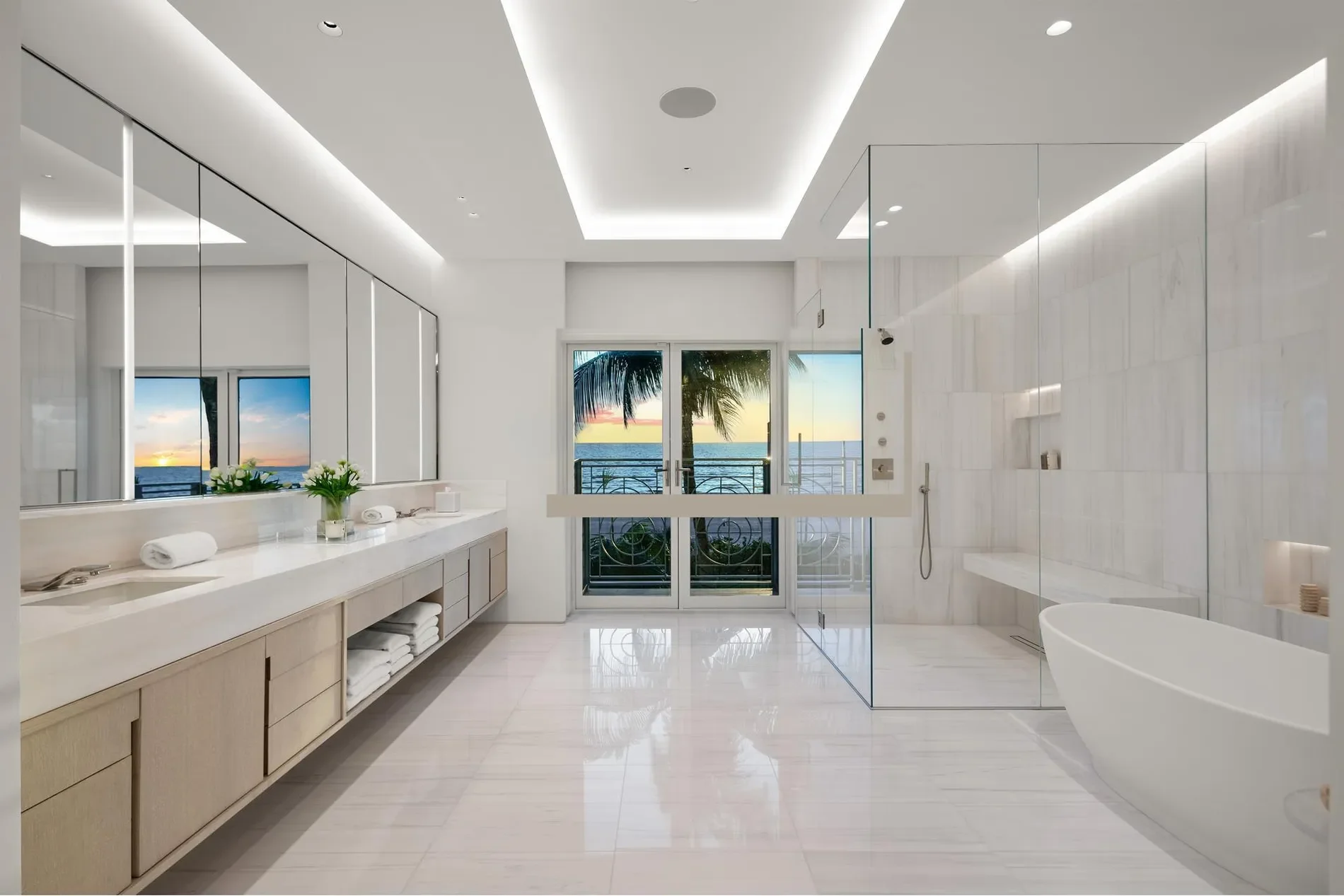 5959 Collins Ave, Miami Beach, Florida, United States. - Photo 25