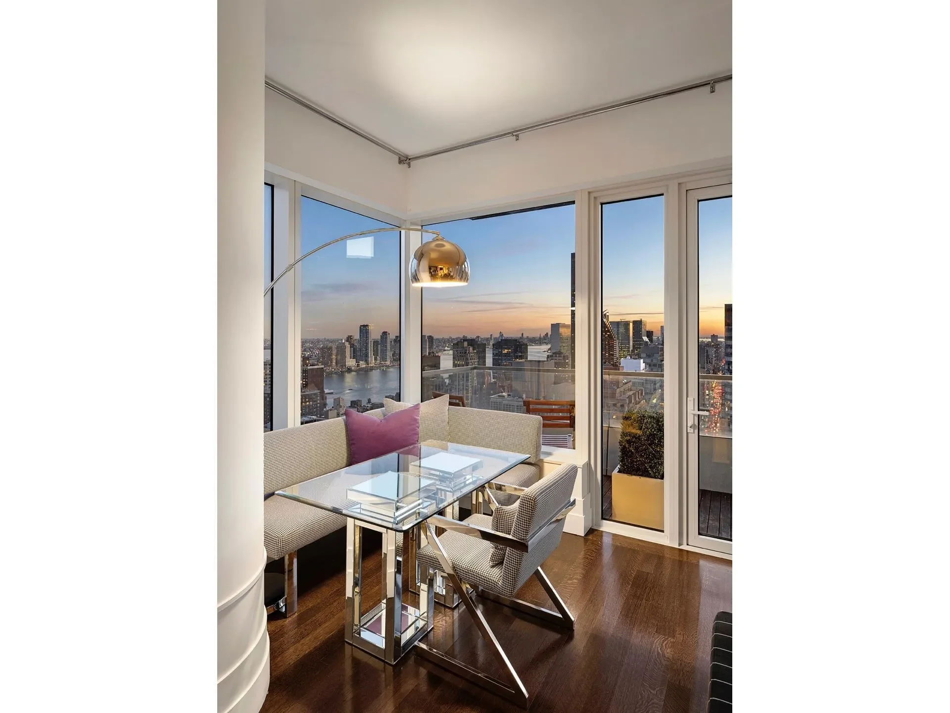 252 E 57TH ST, New York, New York, United States. - Photo 17