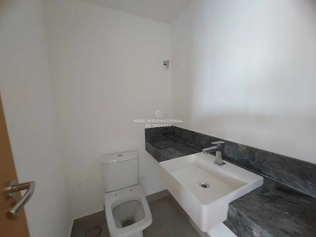 Gallery photo 12