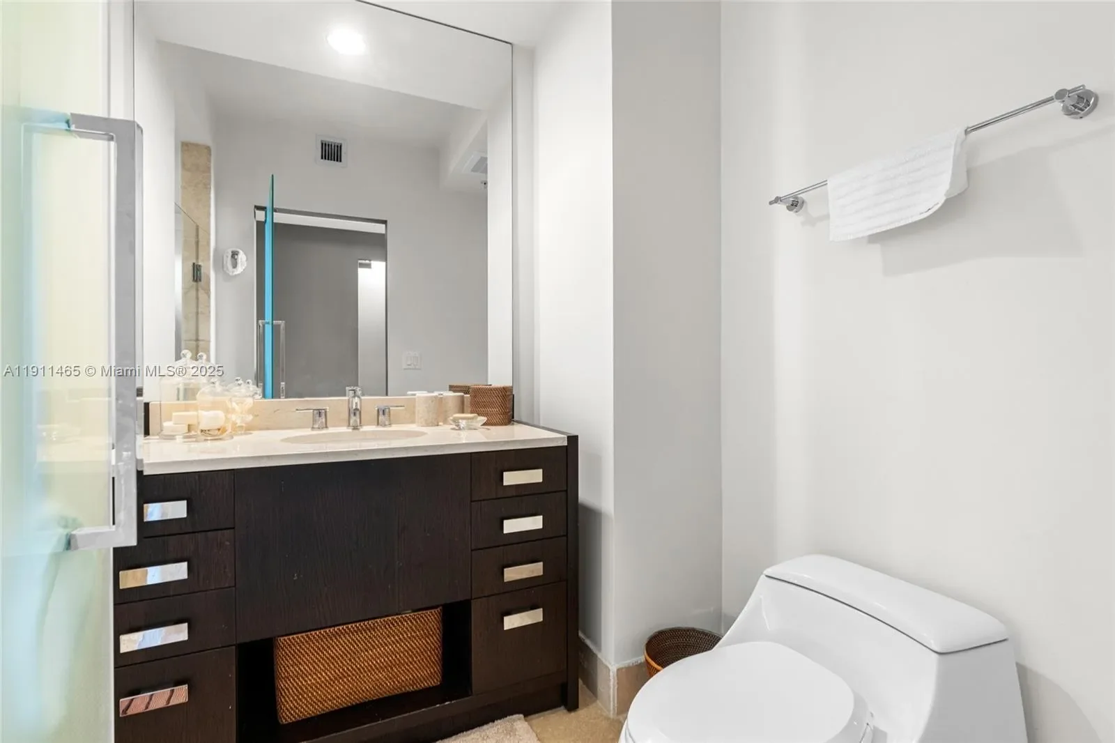 18201 Collins Ave 709, Golden Beach, Florida, United States. - Photo 22
