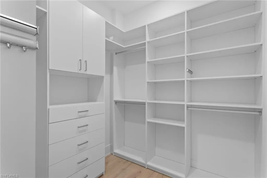 Gallery photo 2