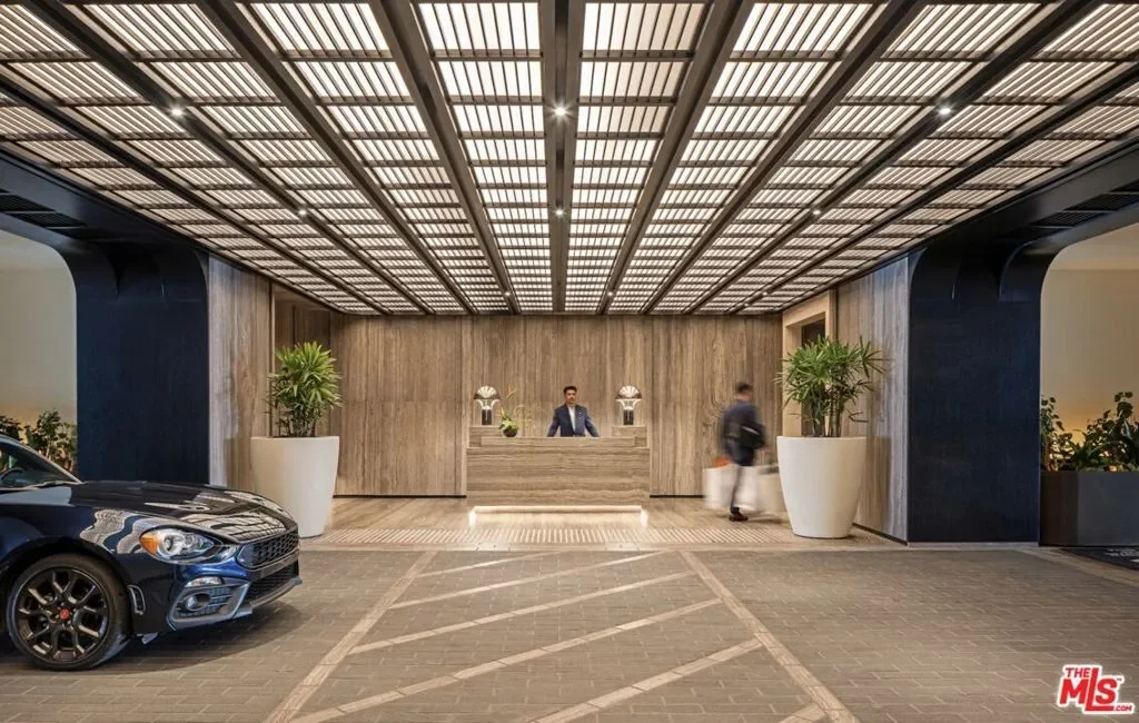 9200 Wilshire Blvd 306W, Beverly Hills, California, United States. - Photo 8