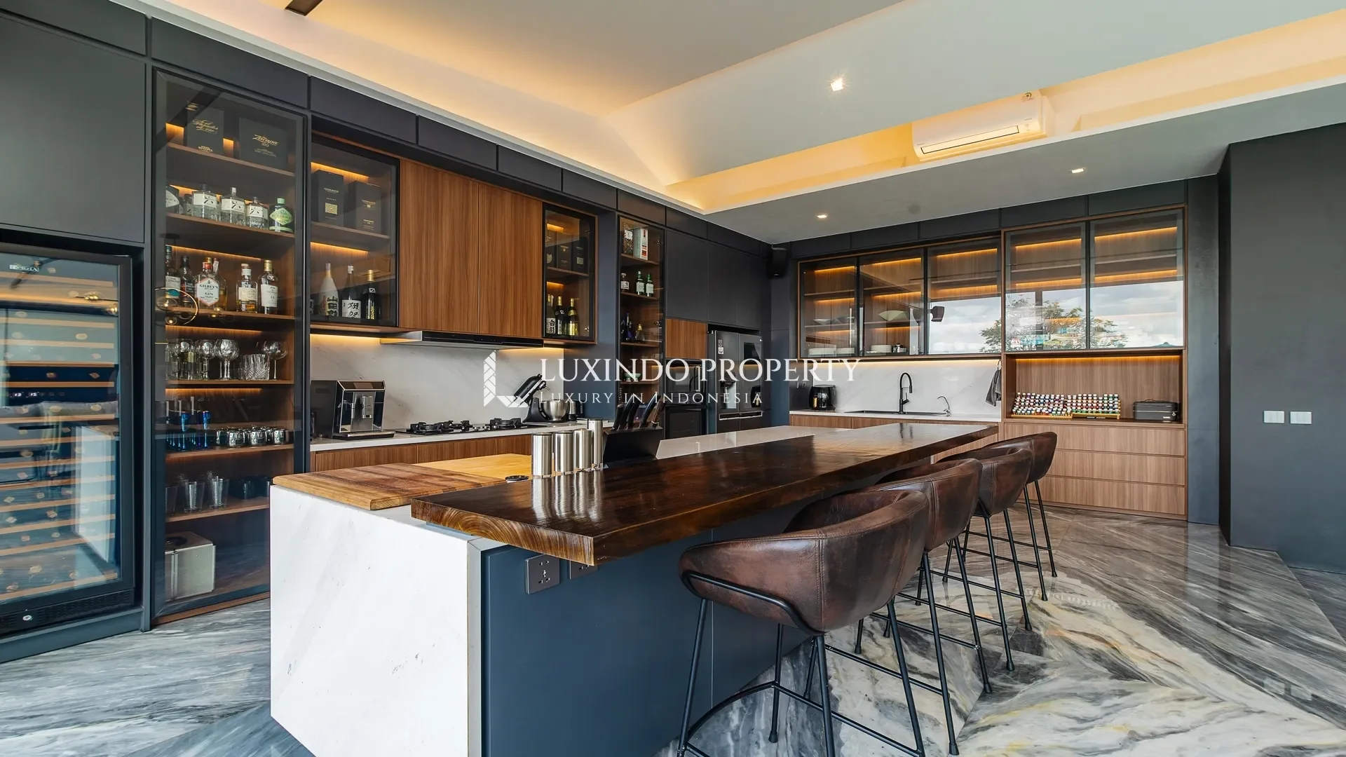 Gallery photo 11