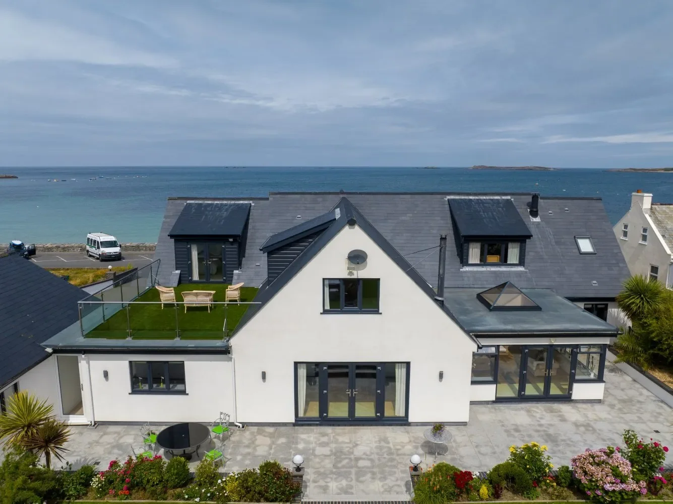 Exterior photo 10