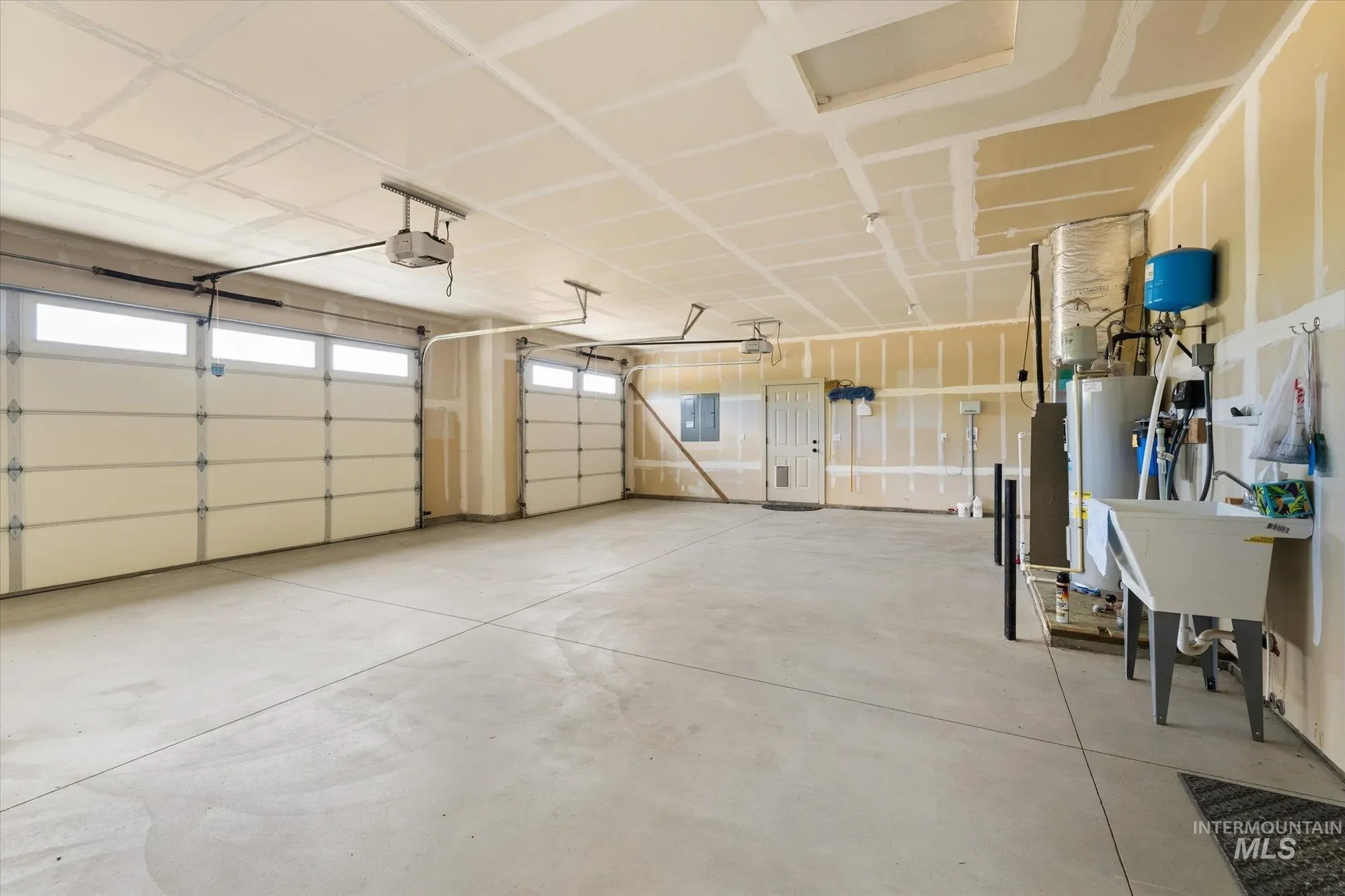 Gallery photo 12