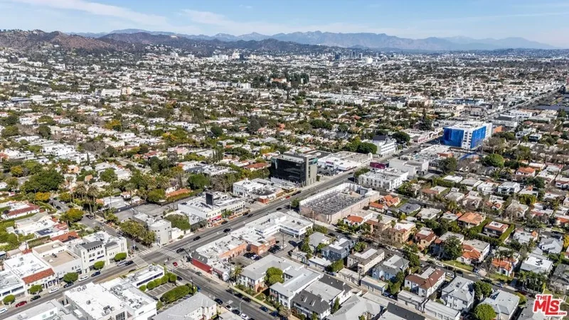 139 N Harper Avenue, West Hollywood, California, United States. - Photo 19