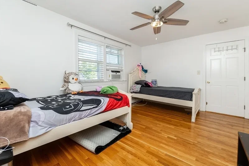 5 Charles St, Winthrop, MA 02152, Winthrop, Massachusetts, United States. - Photo 18
