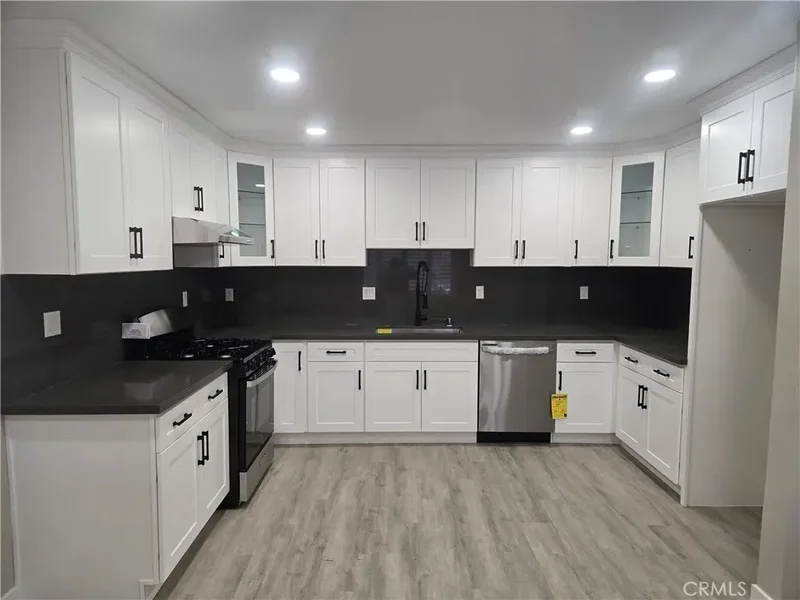 135 E Norwood, San Gabriel, California, United States. - Photo 5