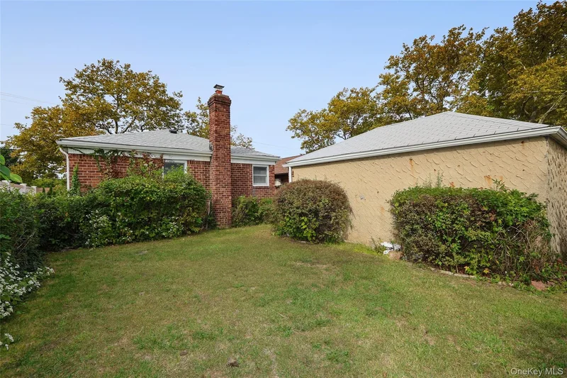707 147th Street, Whitestone, NY 11357, New York, New York, United States. - Photo 27