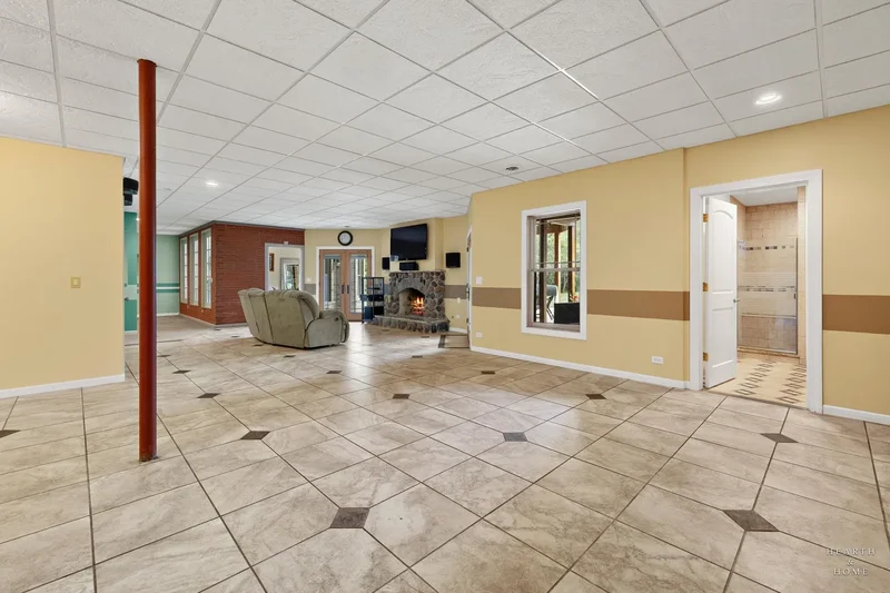 15309 Kishwaukee Valley Road, Woodstock, IL 60098, Woodstock, Illinois, United States. - Photo 15