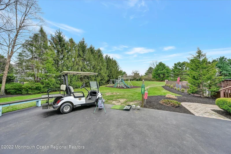 26 Saddlebrook Road, Millstone, New Jersey, United States. - Photo 62