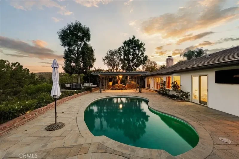 22370 Algunas Road, Los Angeles, California, United States. - Photo 34