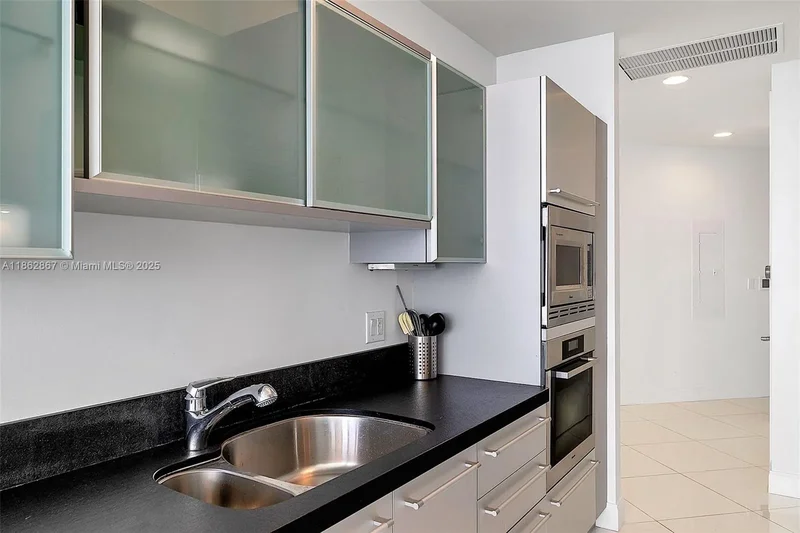18201 Collins Ave 4109A, Golden Beach, Florida, United States. - Photo 18