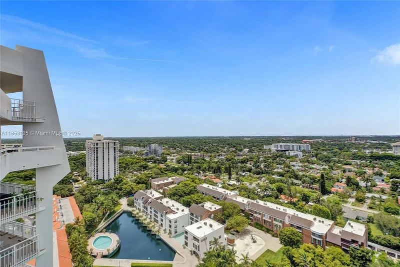 4000 Towerside Ter, Miami, Florida, United States. - Photo 16