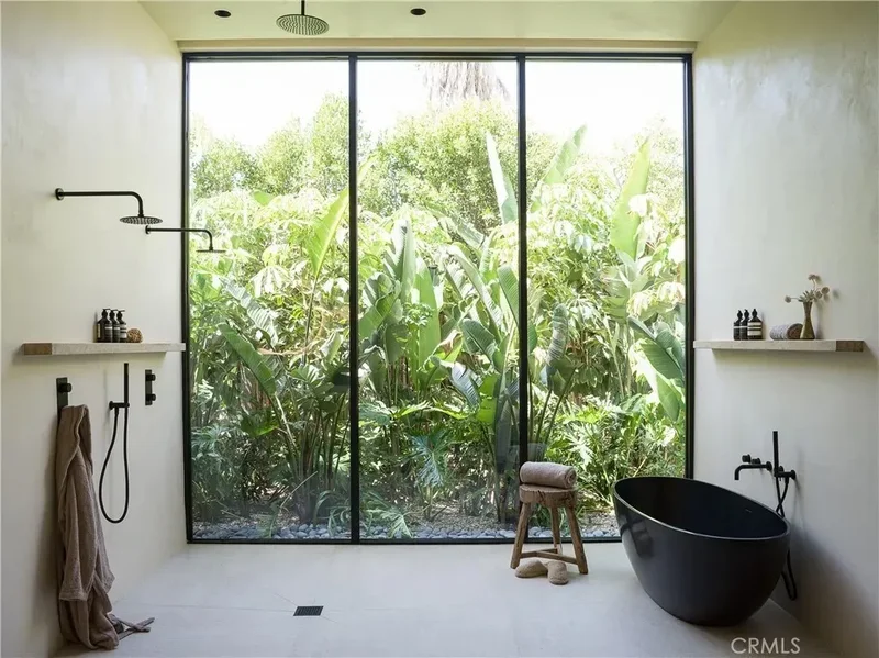 5824 Manton Avenue, Los Angeles, California, United States. - Photo 40