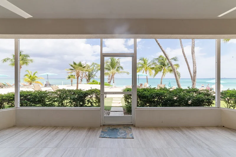SEVEN MILE BEACHFRONT  CONDO, CAYMAN CLUB, George Town, George Town, Cayman Islands. - Photo 12