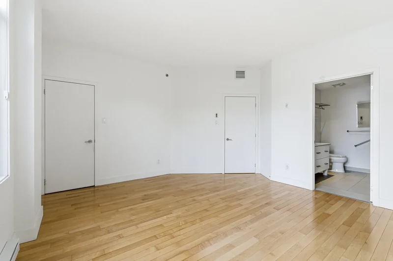 2000 Av. Claremont 207, Montréal, Quebec, Canada. - Photo 24