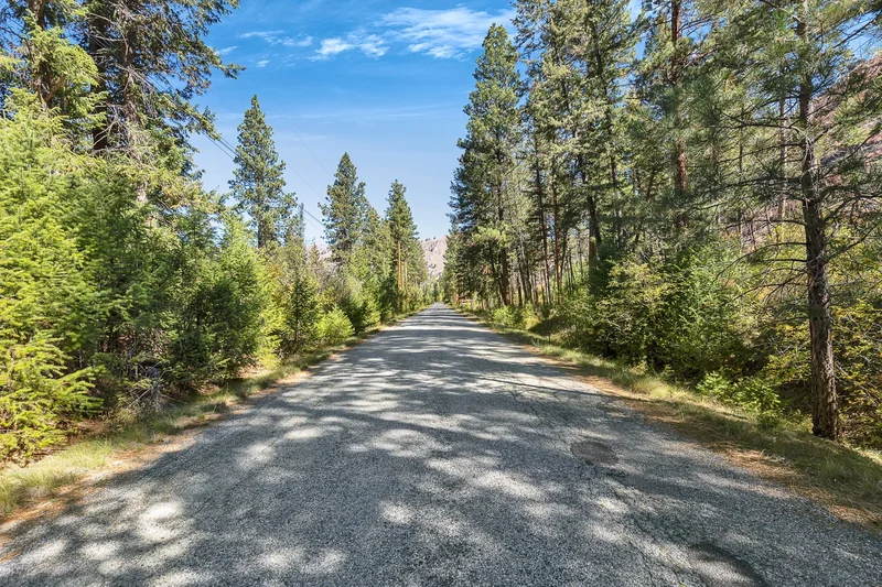162 Medicine Springs Road, Conner, MT 59827, Conner, Montana, United States. - Photo 33