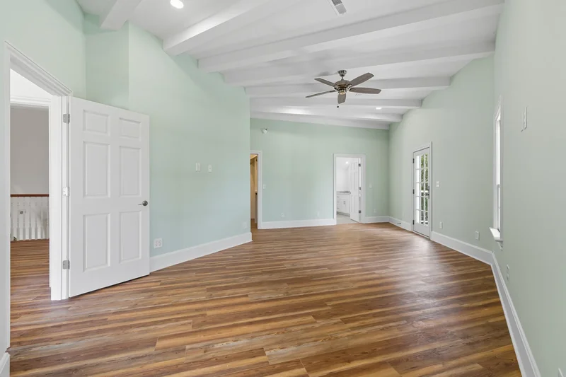 583 Bell Point Road , Laceys Spring, AL 35754, Laceys Spring, Alabama, United States. - Photo 16