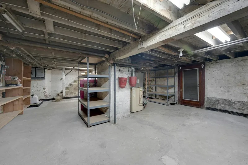 3014 Baisley Avenue, New York, New York, United States. - Photo 21