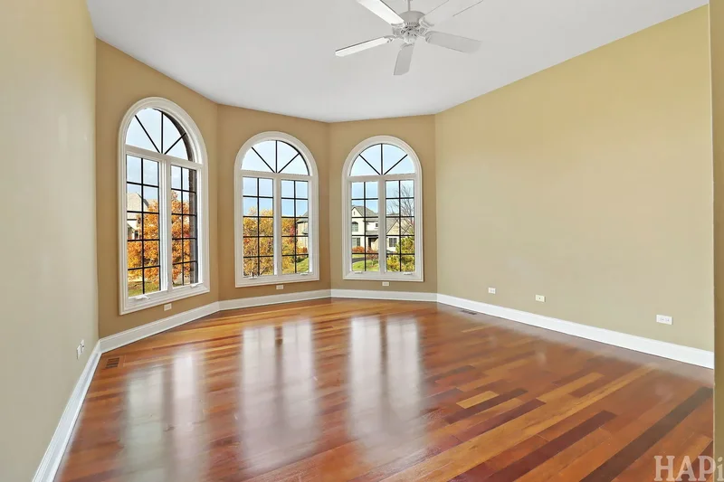 1 Terra Vita Drive, South Barrington, IL 60010, Barrington Hills, Illinois, United States. - Photo 43