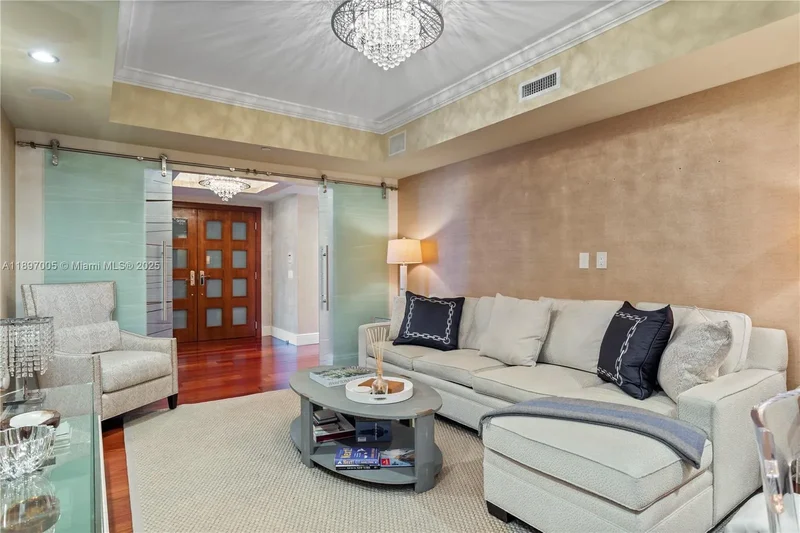 6000 Island Blvd, Golden Beach, Florida, United States. - Photo 9