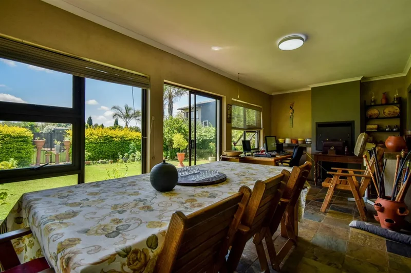 713 Ilona Street,
Rietvlei View Country Estates,
Pretoria,
Gauteng, Pretoria, Gauteng, South Africa. - Photo 17