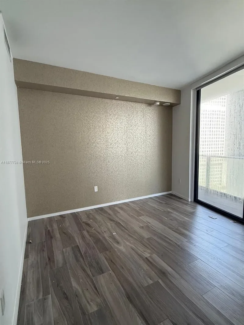801 S Miami Ave 1804, Miami, Florida, United States. - Photo 14