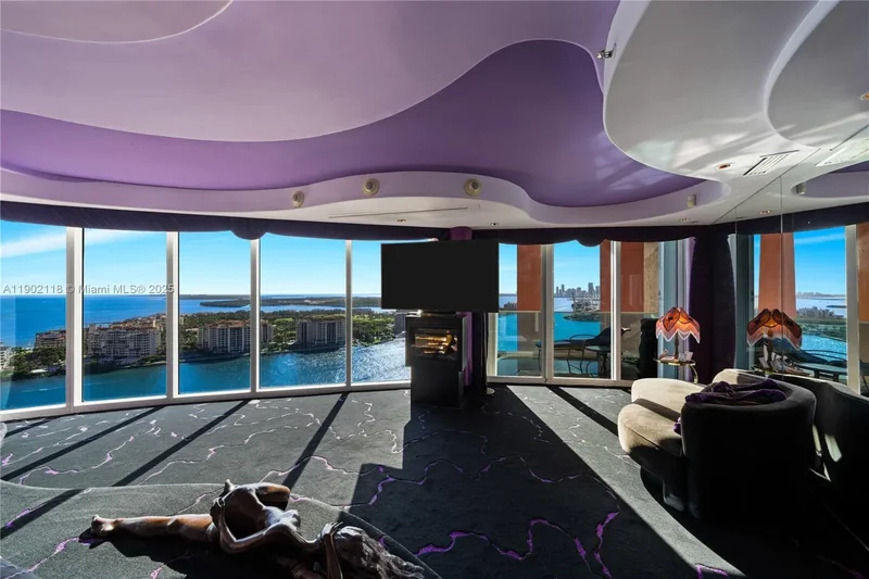 300 S Pointe Dr TH 3103, Miami Beach, Florida, United States. - Photo 28