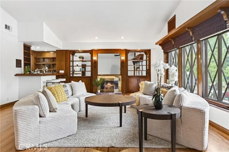 663 Lausinda Avenue, Signal Hill, California, United States. - Photo 19