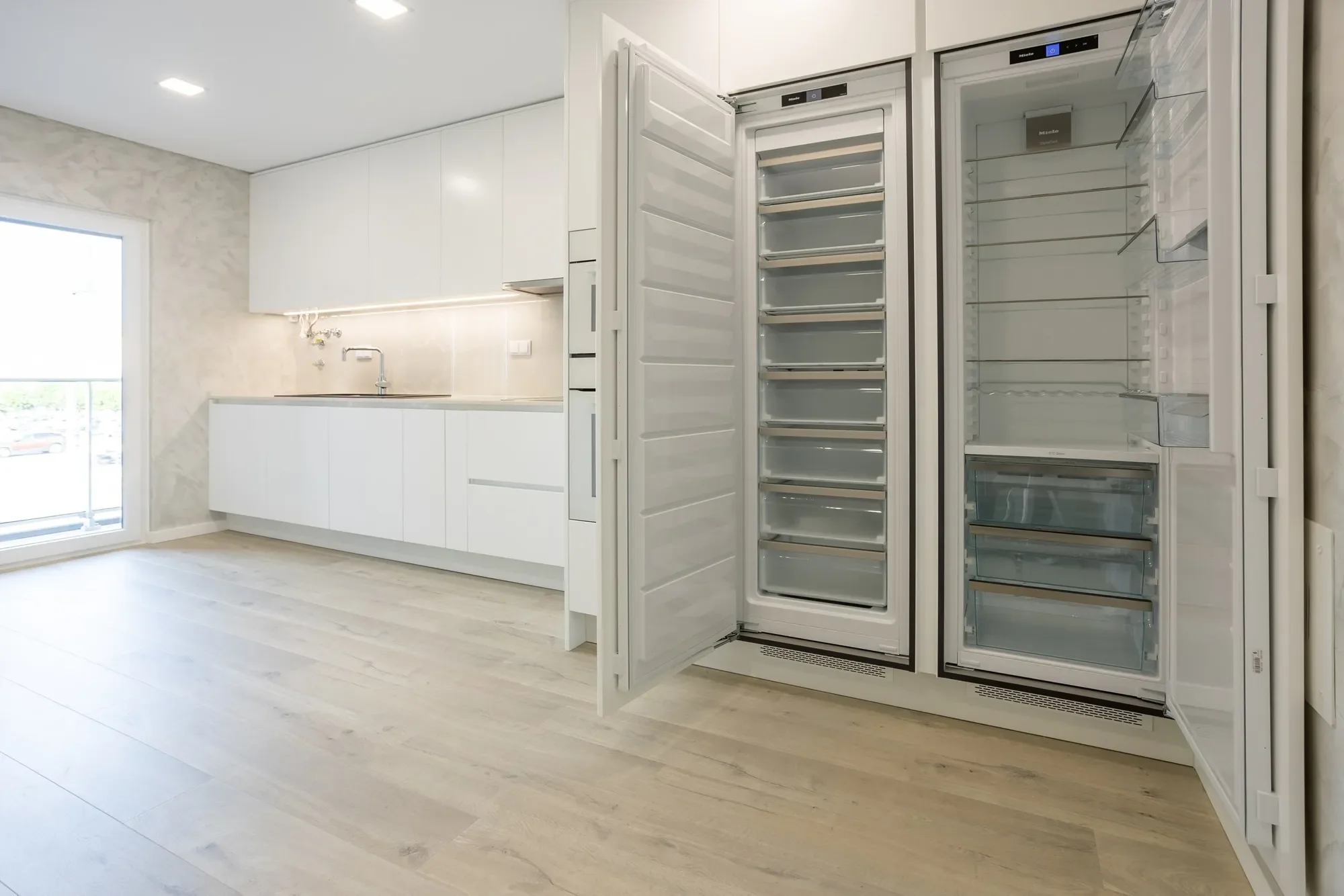 New 4 Bedroom Apartment with Box - Portas do Montijo Development