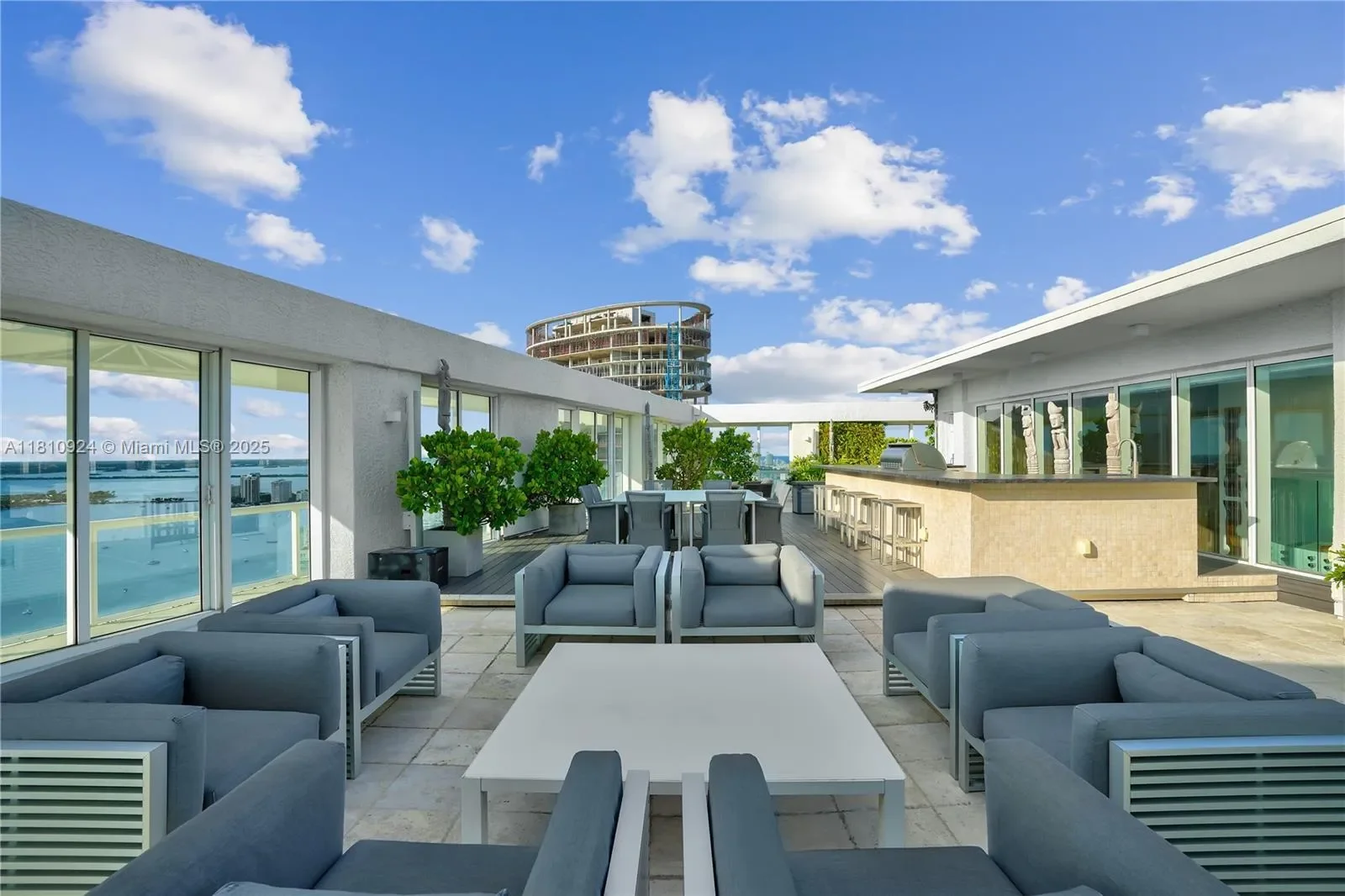 450 Alton Rd, #PH1, Miami Beach, Florida, United States. - Photo 37