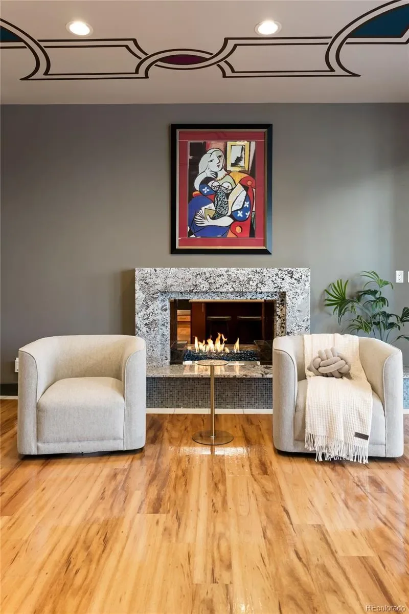 Gallery photo 4