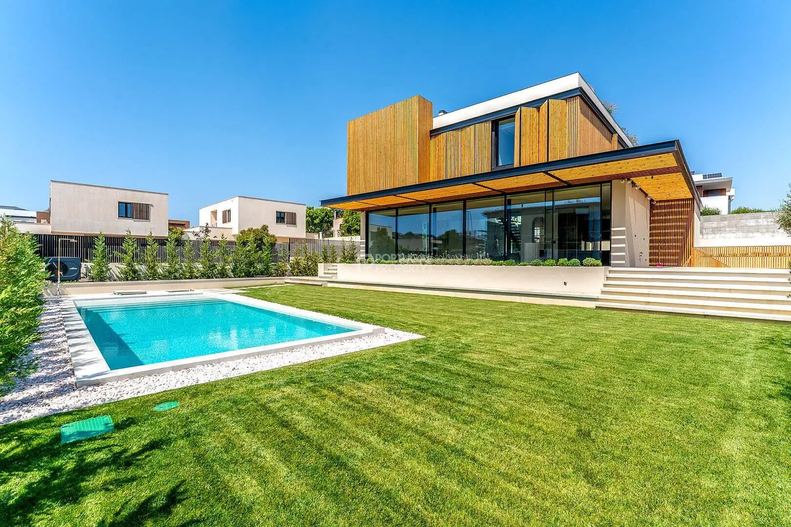Exterior photo 10