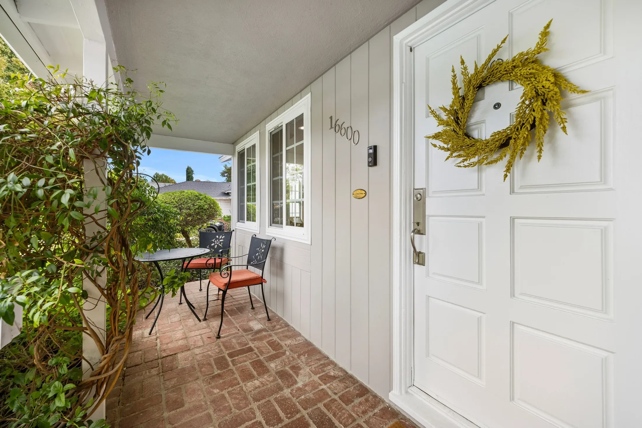 16600 Gilmore Street, Van Nuys, CA 91406, Los Angeles, California, United States. - Photo 17