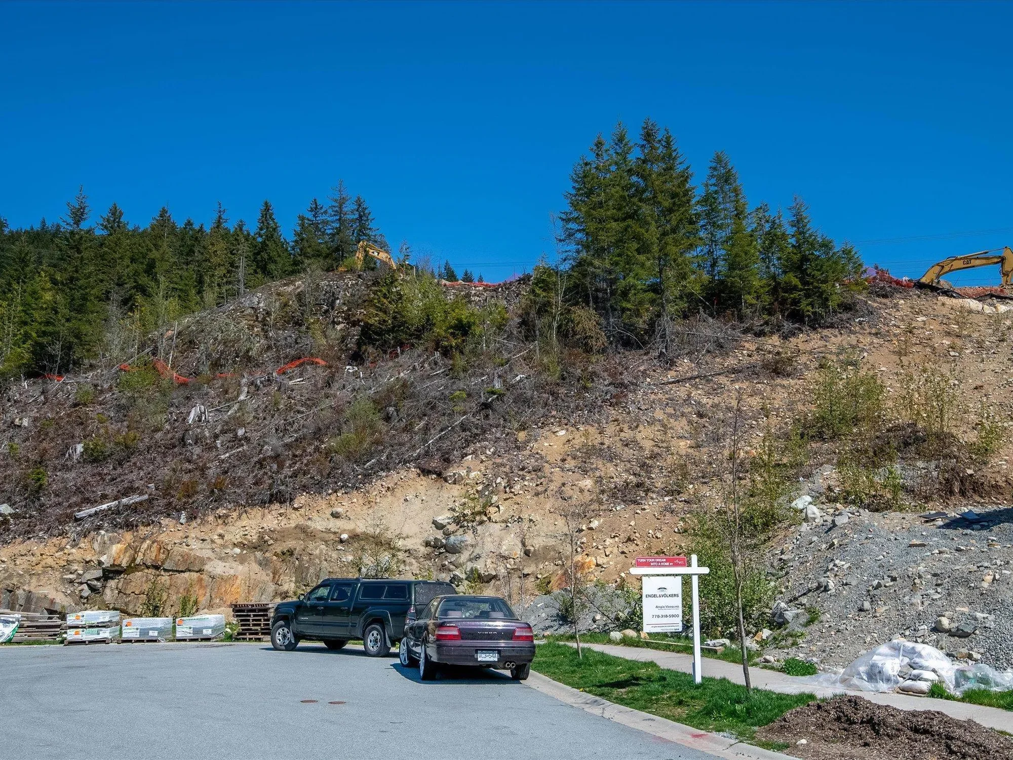 3385 Mamquam Road 34, Squamish, British Columbia, Canada. - Photo 13