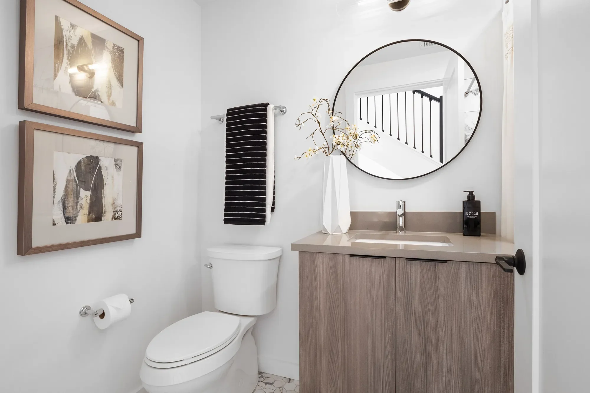 215 North Sarah Street #13 , St. Louis, MO 63108, St. Louis, Missouri, United States. - Photo 32