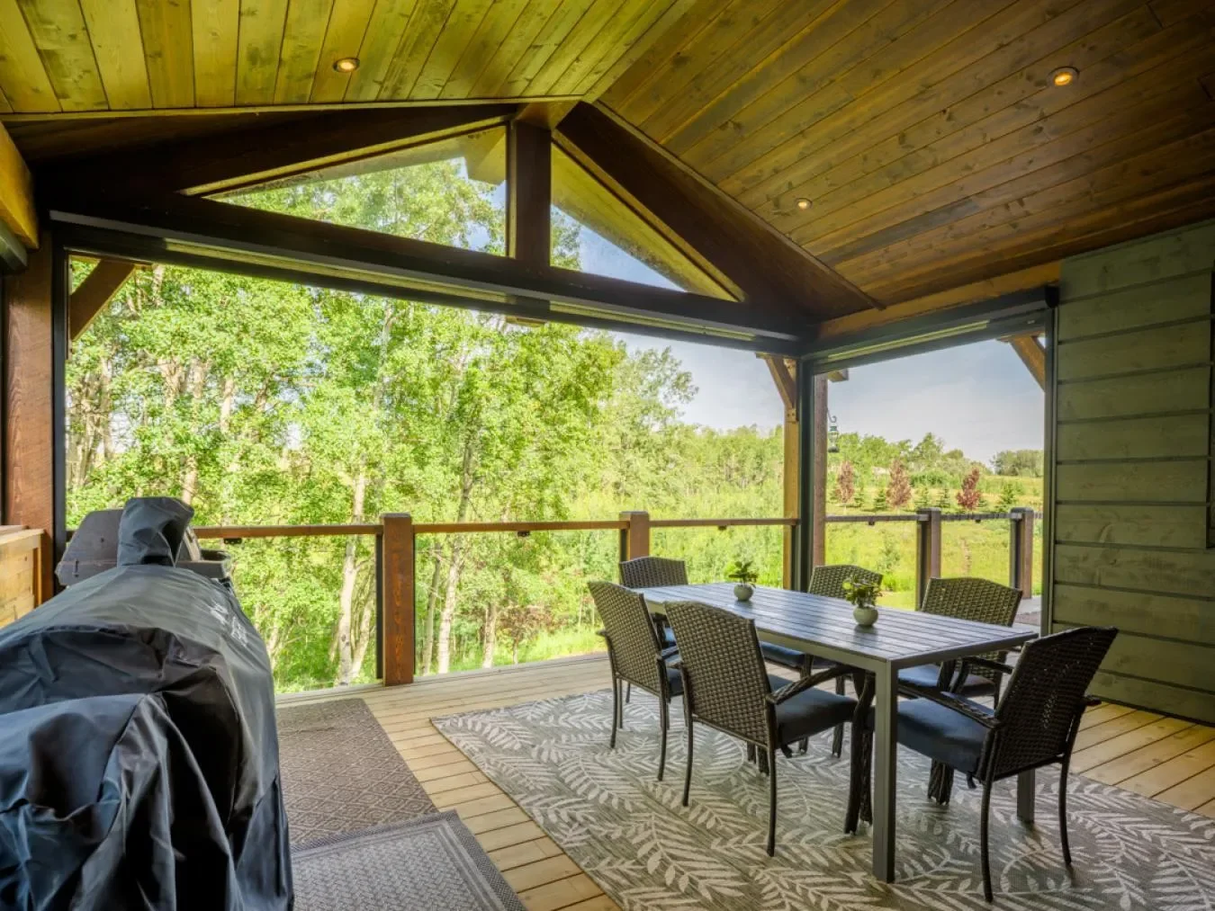 13 Silverhorn Vale, Rocky View County, Alberta, Canada. - Photo 11