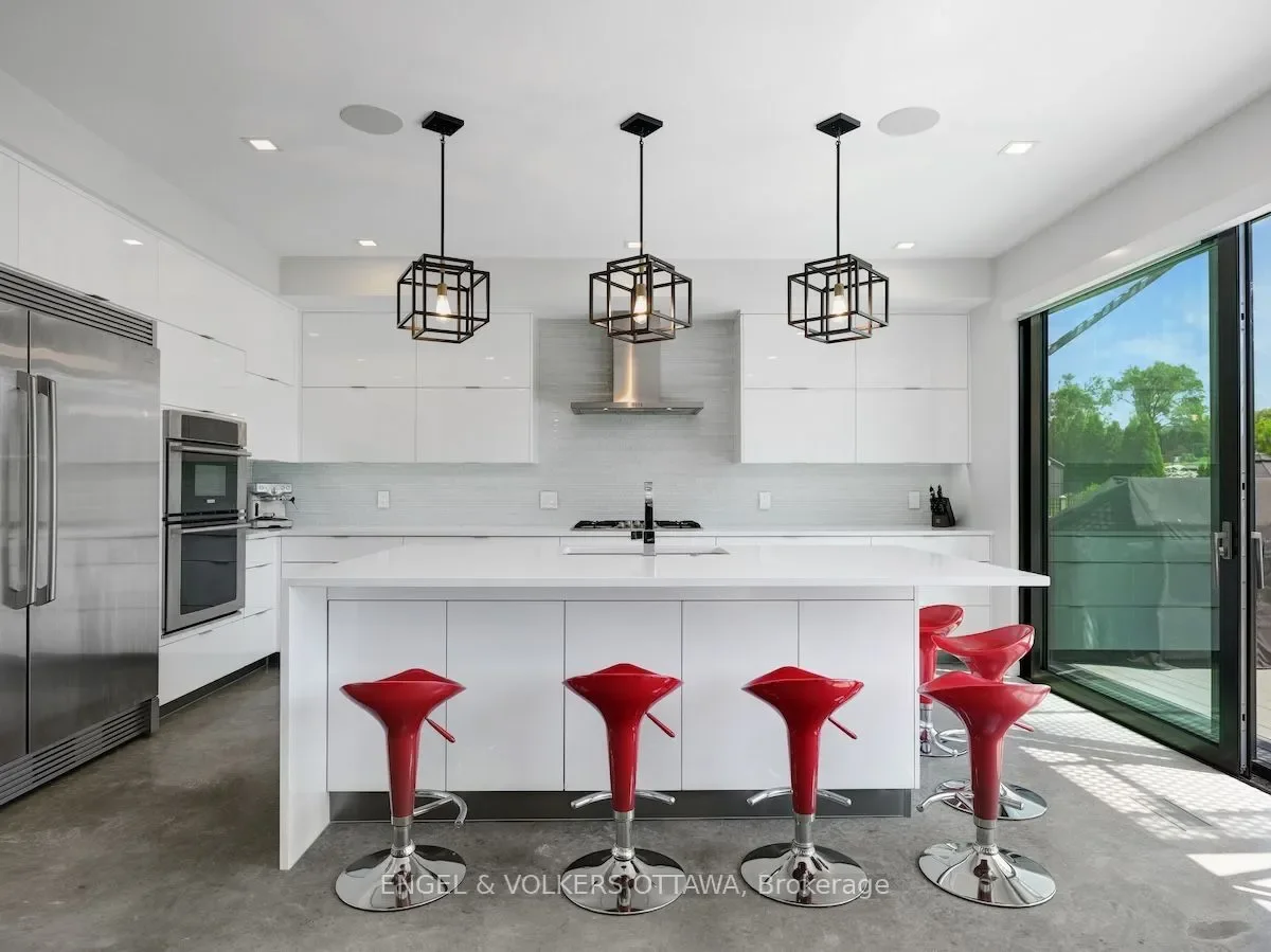 Gallery photo 7