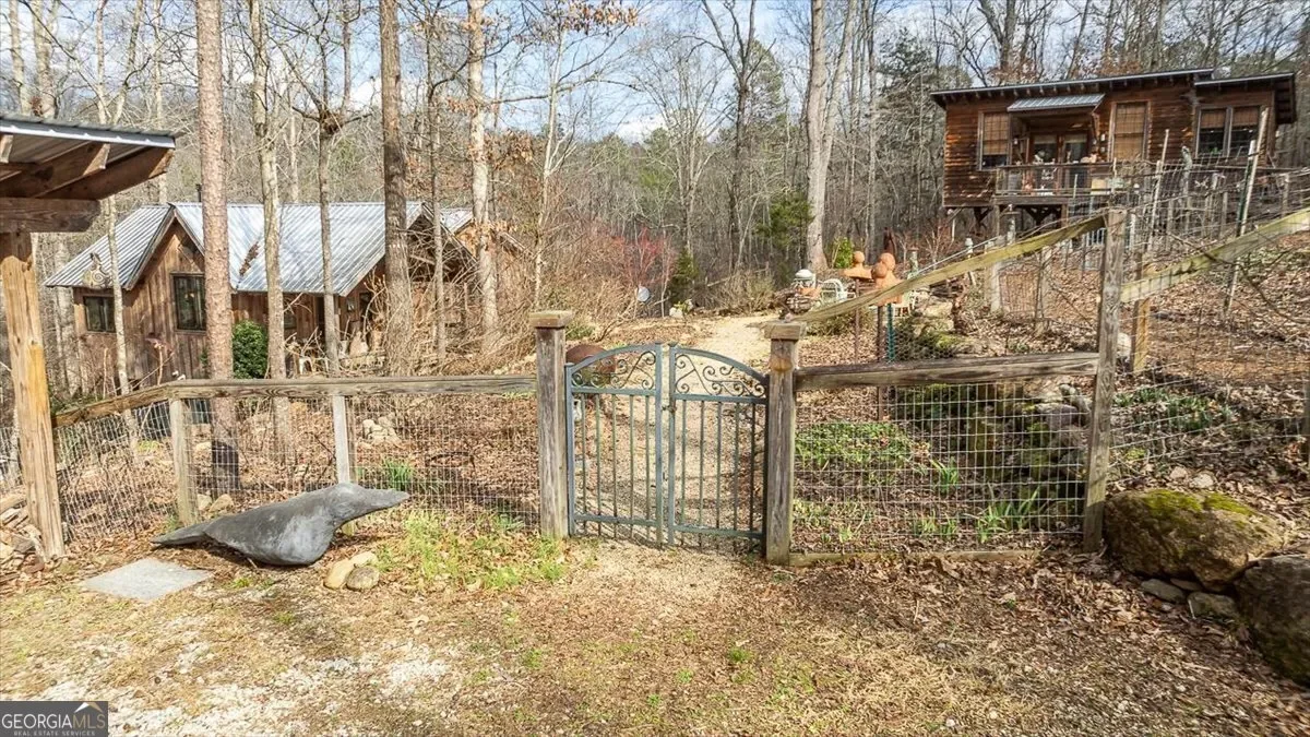 Bowman, Georgia, United States. - Photo 40
