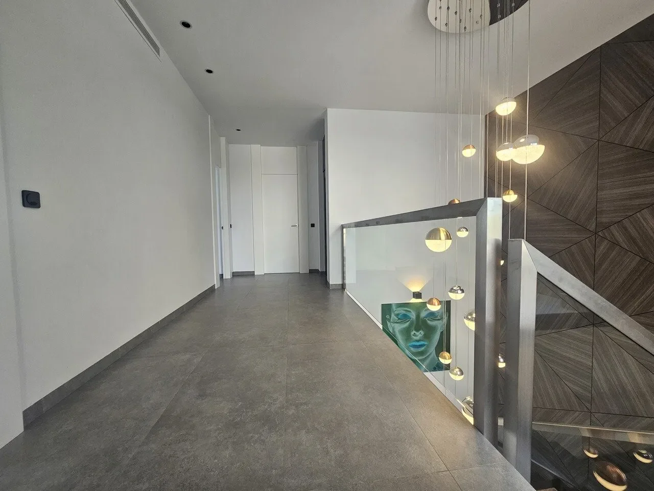 Gallery photo 9