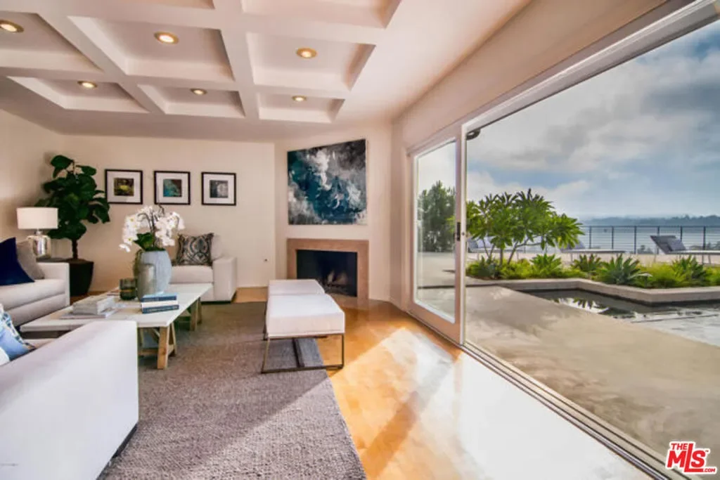 9633 Highridge Drive, Beverly Hills, California, United States. - Photo 16