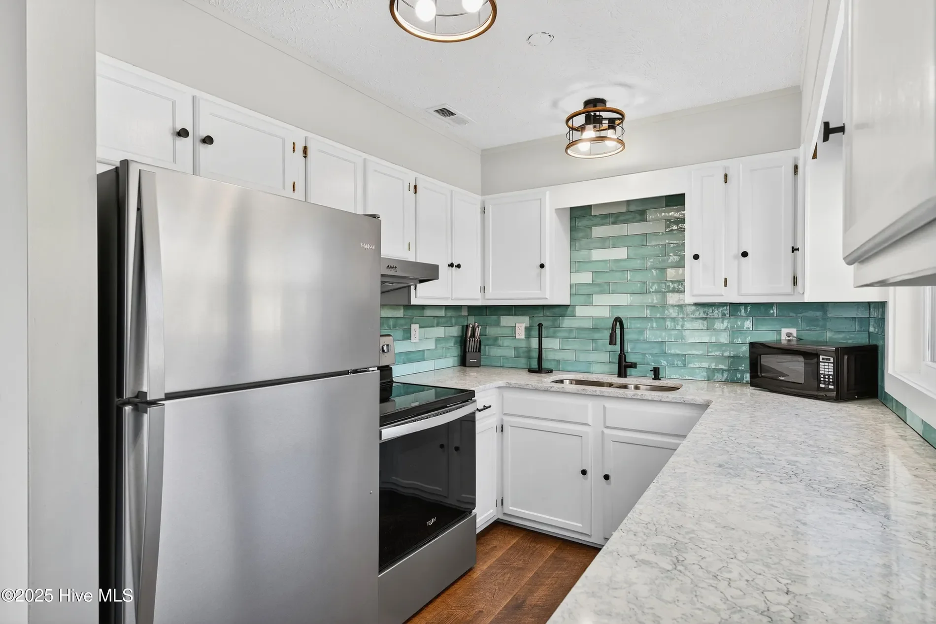 105 SE 53rd Street, Oak Island, North Carolina, United States. - Photo 31